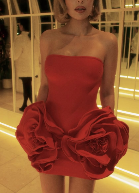 RED 3D FLOWER STRAPLESS ELEGANT BANDAGE DRESS