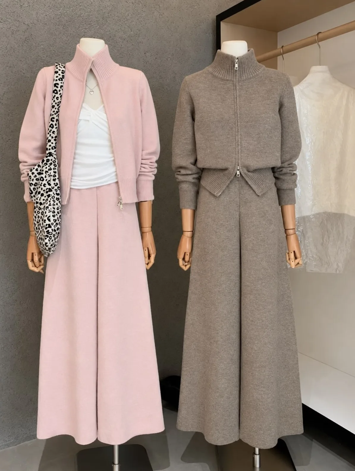 ZIPPER WARM KNIT PANT AND CARDIGAN SET