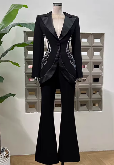 DIAMONDS HOLLOW WAIST PANT SUIT SET