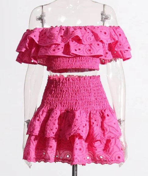 VACAY EMBROIDERY OFF SHOULDER MINI COORD