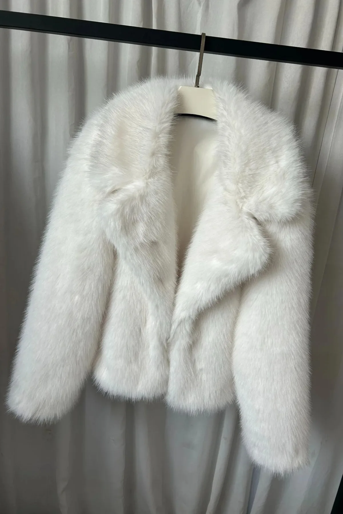 FAUX FURR JACKET