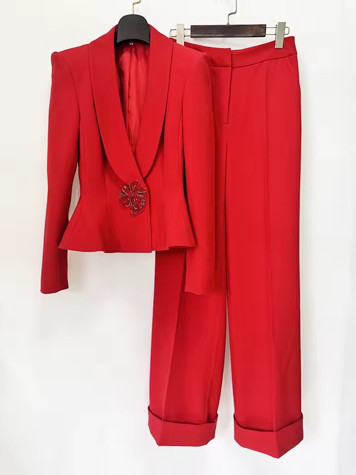 LONG SLEEVE FLORAL DETAIL PEPLUM SUIT RED