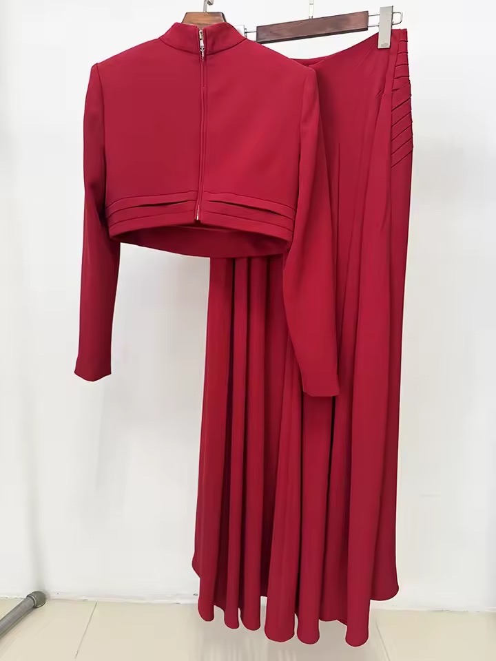 LONG SLEEVES CROP TOP AND SKIRT SET