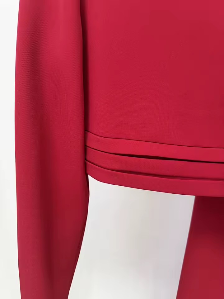 LONG SLEEVES CROP TOP AND SKIRT SET