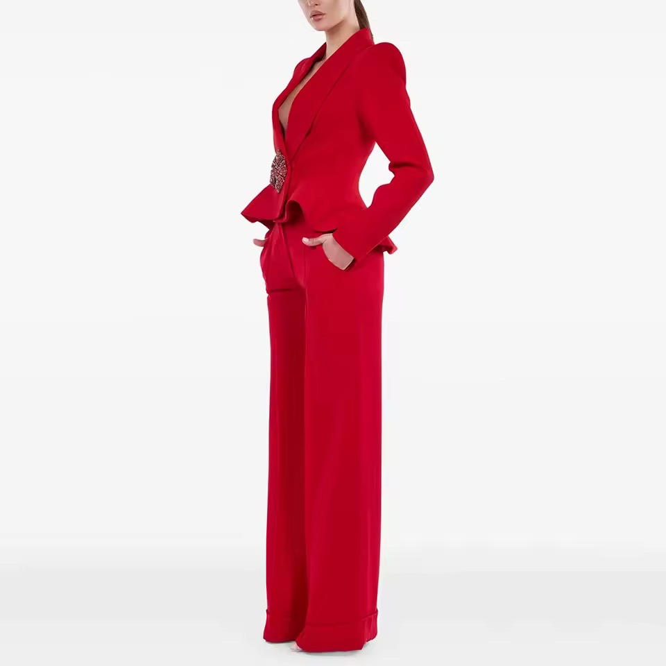 LONG SLEEVE FLORAL DETAIL PEPLUM SUIT RED