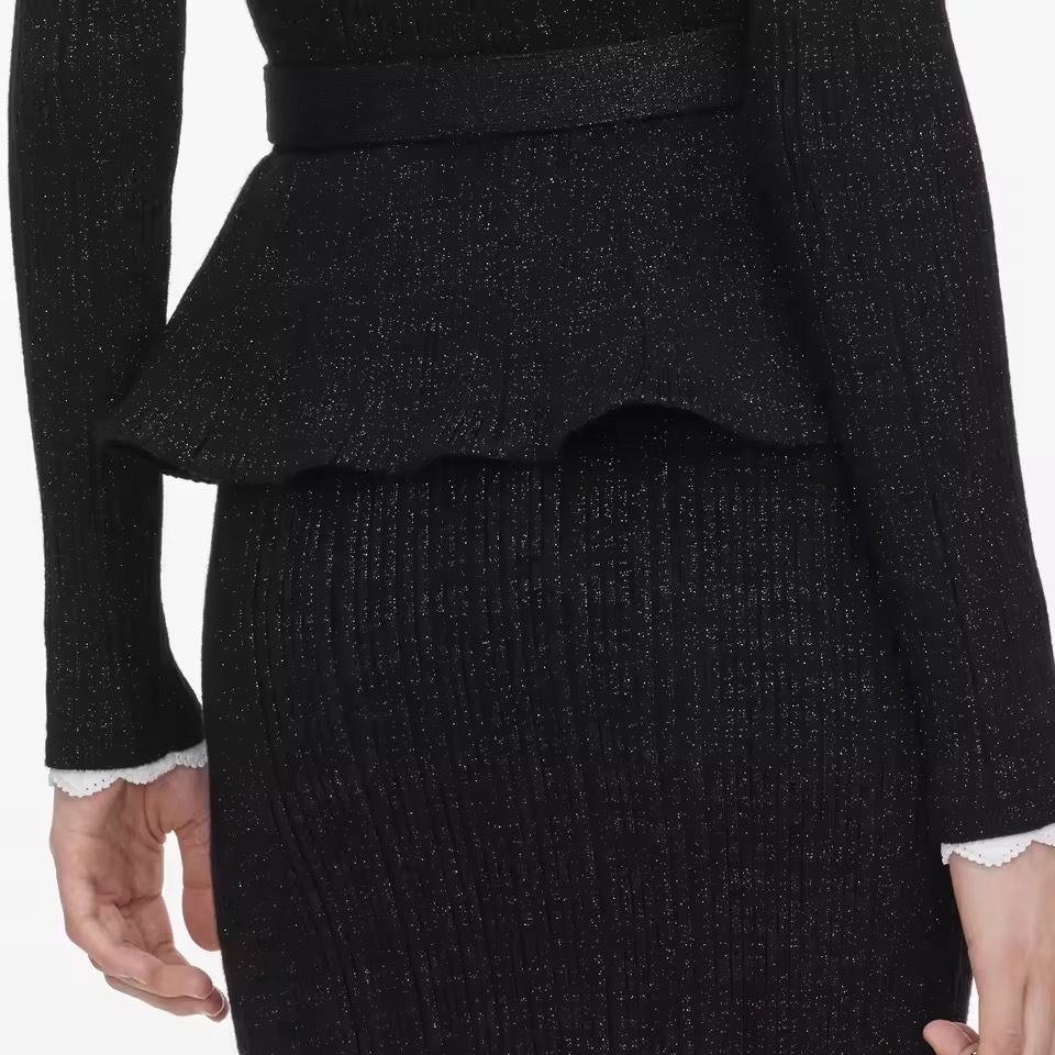 HIGH END NECK V-NECK KNITTED BELTED DRESS