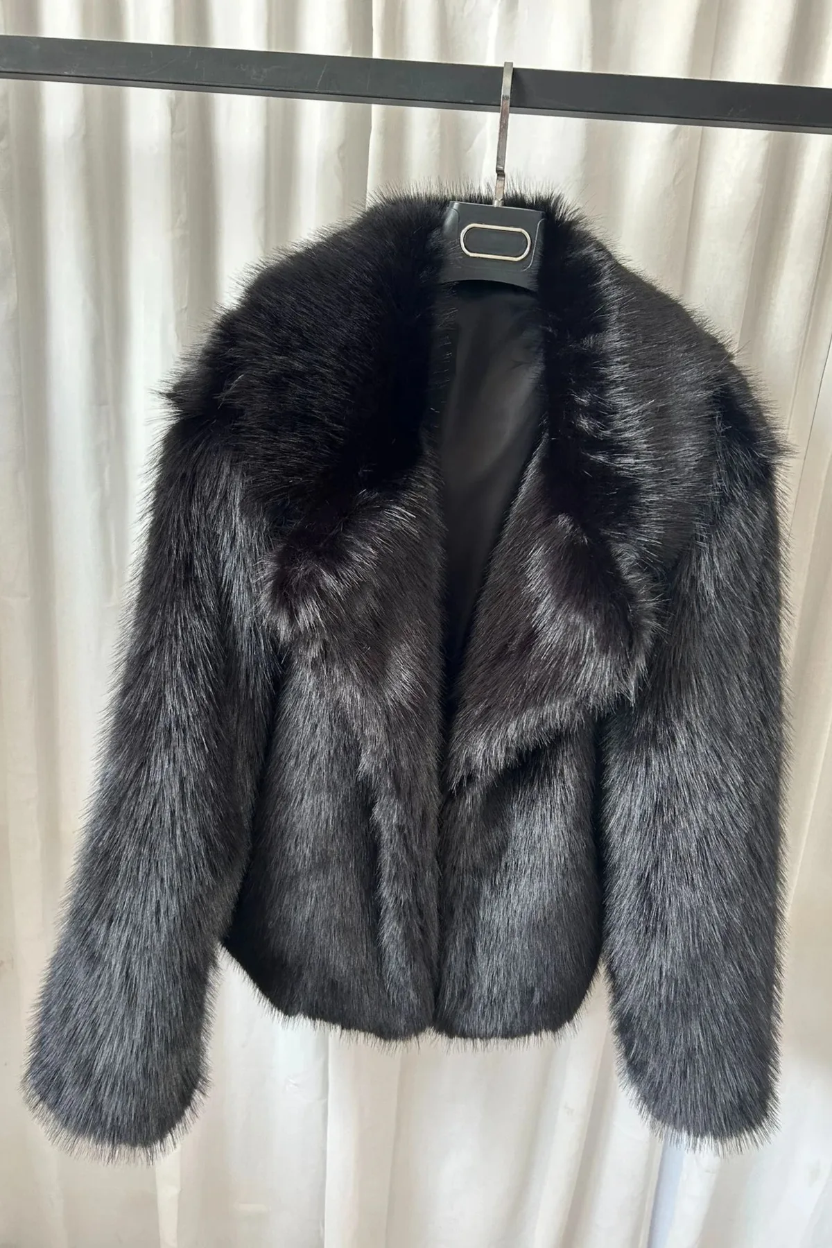 FAUX FURR JACKET